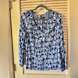 Lilly Pulitzer Willa tunic top in let’s get trunky Large EUC